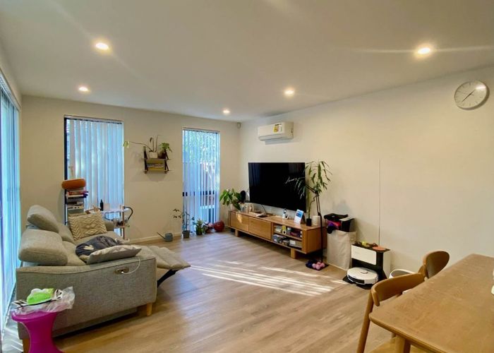  at 29 Glennandrew Drive, Half Moon Bay, Manukau City, Auckland
