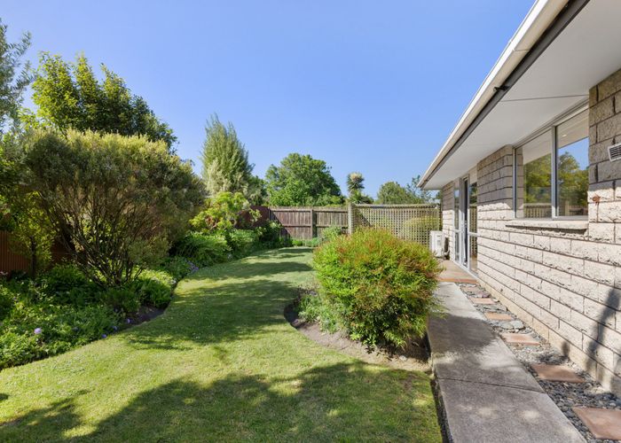  at 2/99 St Martins Road, St. Martins, Christchurch City, Canterbury