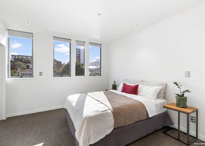  at 111/16 Huron Street, Takapuna, Auckland