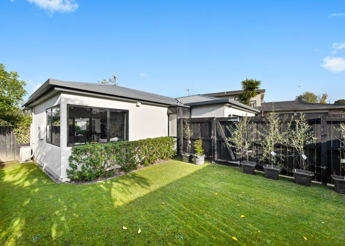  at 11 Willowfield Place, Pukete, Hamilton