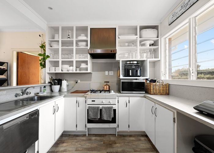  at 141 Beerescourt Road, Beerescourt, Hamilton, Waikato