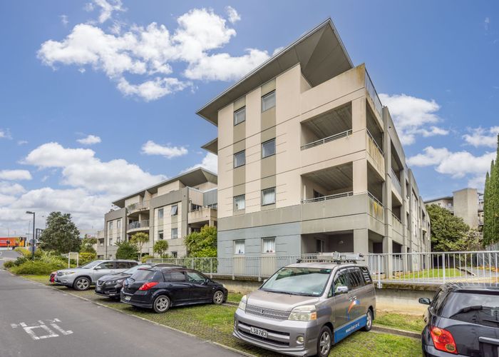  at 2G/12 Morning Star Place, St Lukes, Auckland