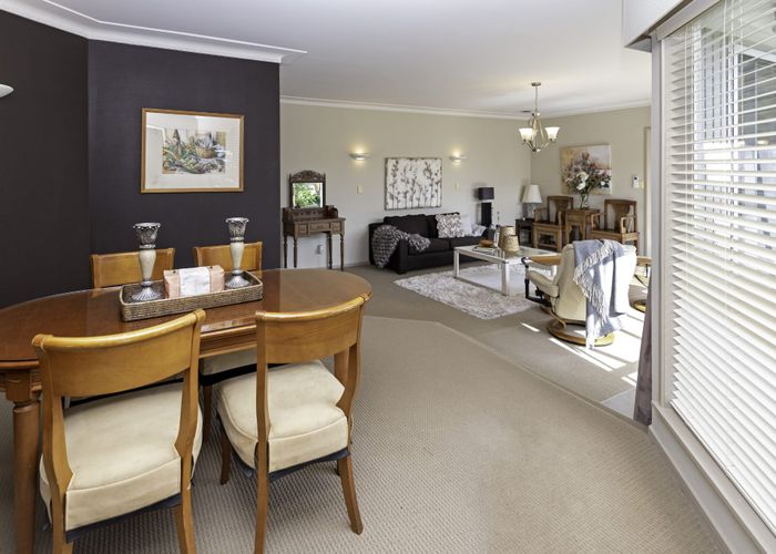  at 10 Roadley Avenue, Sunnyhills, Auckland