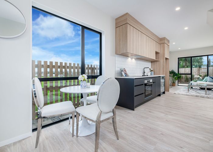  at 5/644 Te Atatu Road, Te Atatu Peninsula, Waitakere City, Auckland