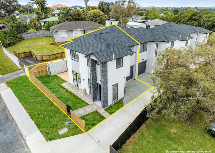  at 18A Lantana Road, Green Bay, Auckland