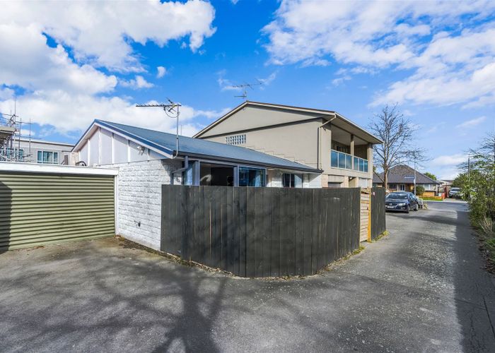  at 2/14 Rotherham Street, Riccarton, Christchurch