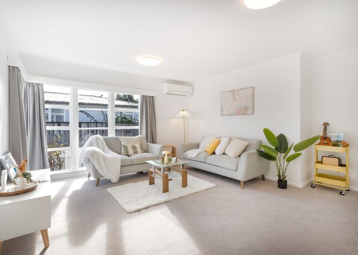  at 1/954 High Street, Avalon, Lower Hutt