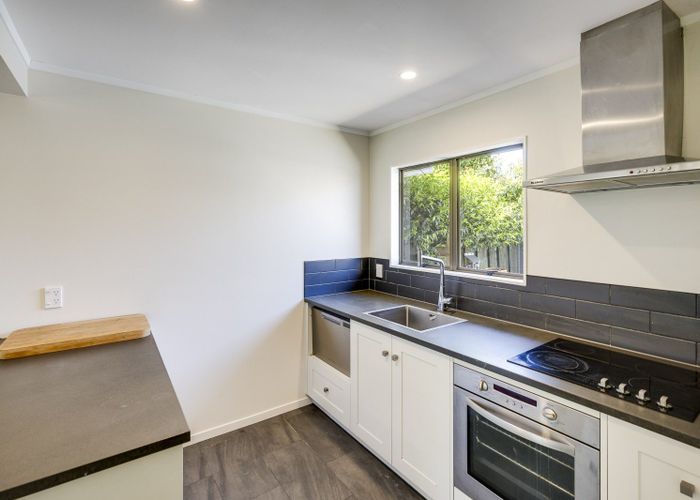  at 2/802 Victoria Street, Parkvale, Hastings
