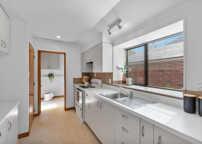  at 1/9 Grange Street, Hillsborough, Christchurch
