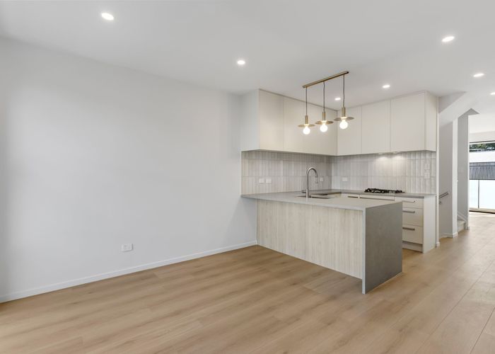  at 2/379 Great South Road, Ellerslie, Auckland City, Auckland