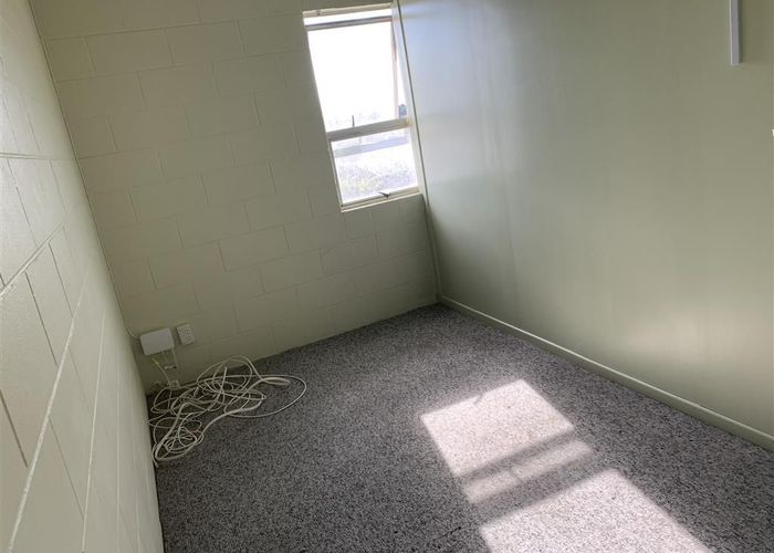  at 4/84 Princes Street, Otahuhu, Auckland