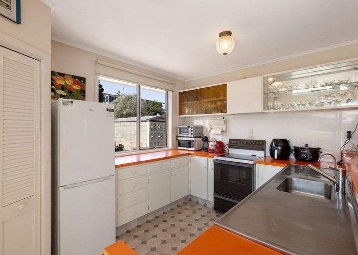  at 25 Wells Avenue, Mount Maunganui, Mount Maunganui