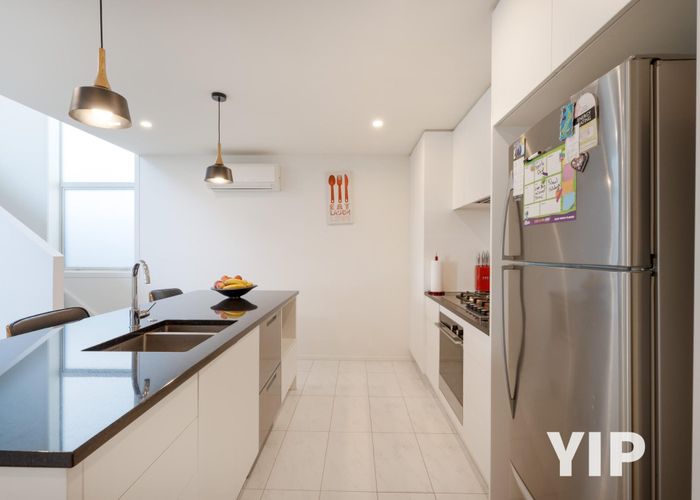  at 74 Cedarwood Street, Woodridge, Wellington, Wellington