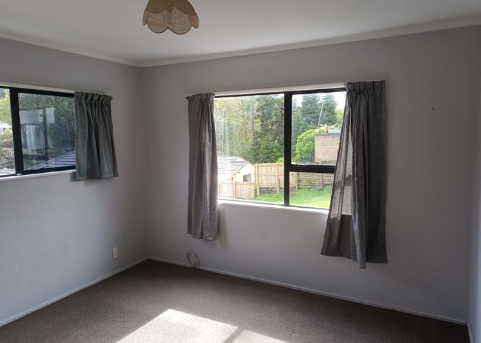  at 2/25 Gazelle Avenue, Beach Haven, North Shore City, Auckland