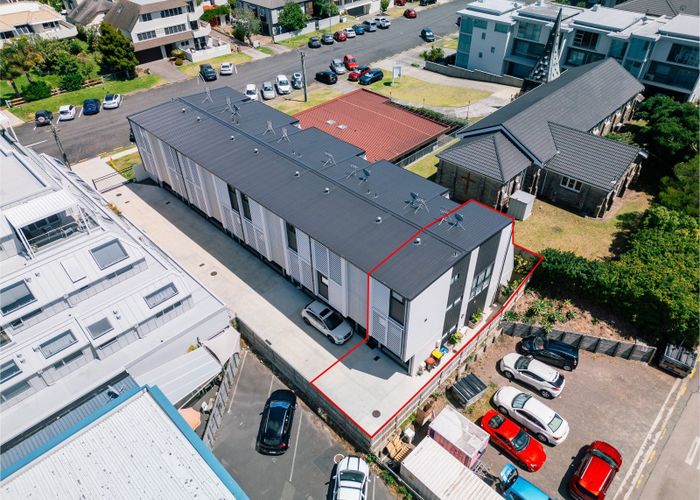  at 8/17 Victoria Road, Mount Maunganui, Tauranga, Bay Of Plenty