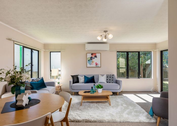  at 12A Sutherland Road, Point Chevalier, Auckland