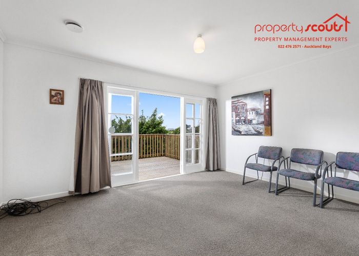  at 1/537 Glenfield Road, Glenfield, Auckland