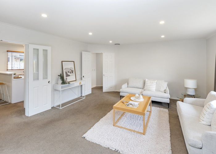  at 1/129 Avonhead Road, Avonhead, Christchurch