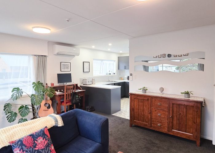  at 2b Ipswich Grove, Wainuiomata, Lower Hutt, Wellington