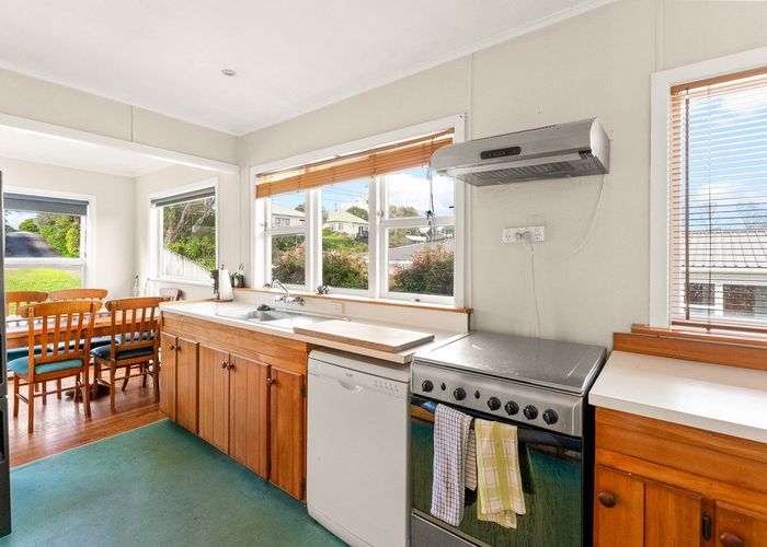  at 130 Brooklands Road, Brooklands, New Plymouth, Taranaki