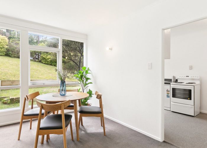  at 4/1 Canterbury Street, Karori, Wellington