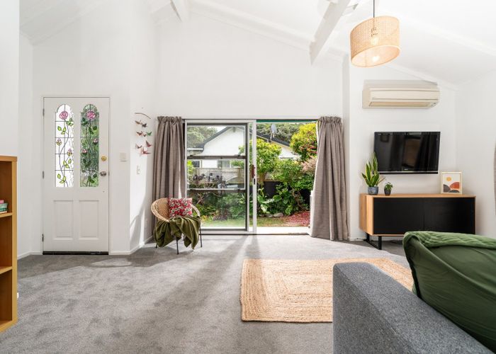  at 42 Weka Street, Miramar, Wellington, Wellington