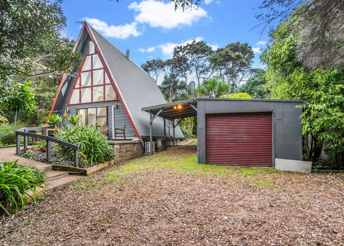 at 52 Bay Road, Ostend, Waiheke Island