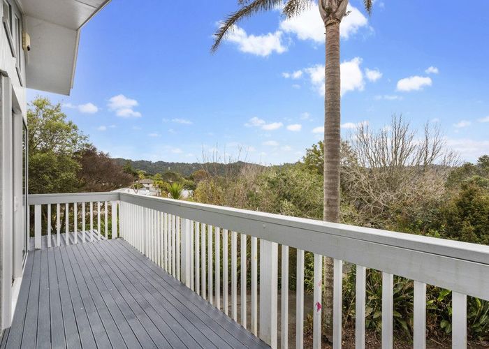  at 16 Autumn Avenue, Glen Eden, Auckland