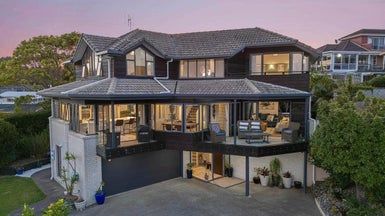  at 1/35 Channel View Road, Campbells Bay, Auckland