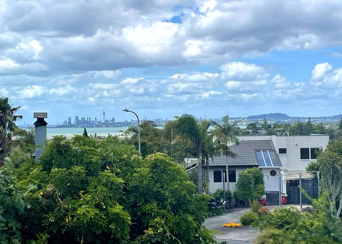  at 128 West Harbour Drive, West Harbour, Waitakere City, Auckland