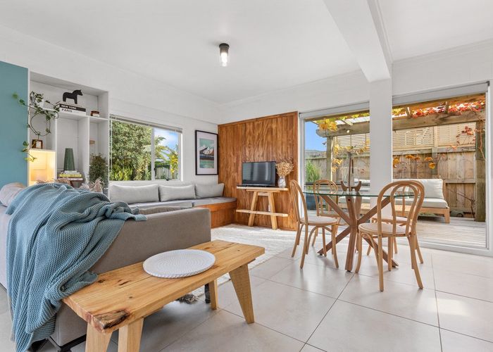 For sale 29a Doment Crescent, Orewa, Rodney, Auckland homes.co.nz