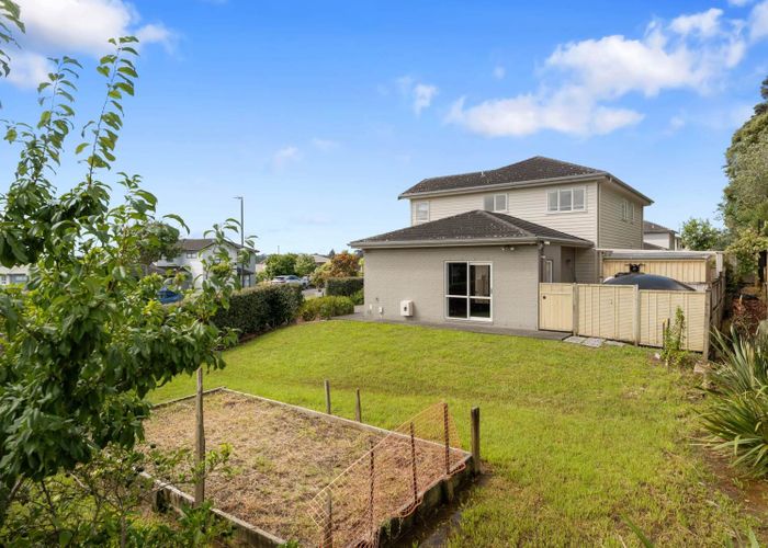  at 35 Mackay Drive, Greenhithe, North Shore City, Auckland
