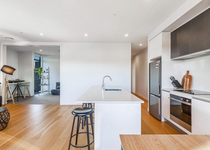  at 74 Anzac street, Takapuna, North Shore City, Auckland