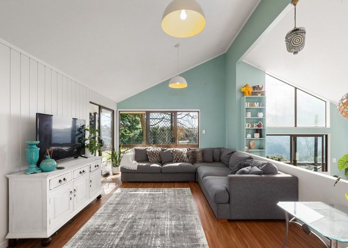  at 270 Esdaile Road, Tauranga