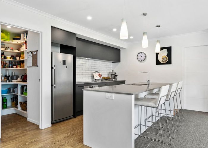 at 22 Ballintoy Park Drive, Welcome Bay, Tauranga