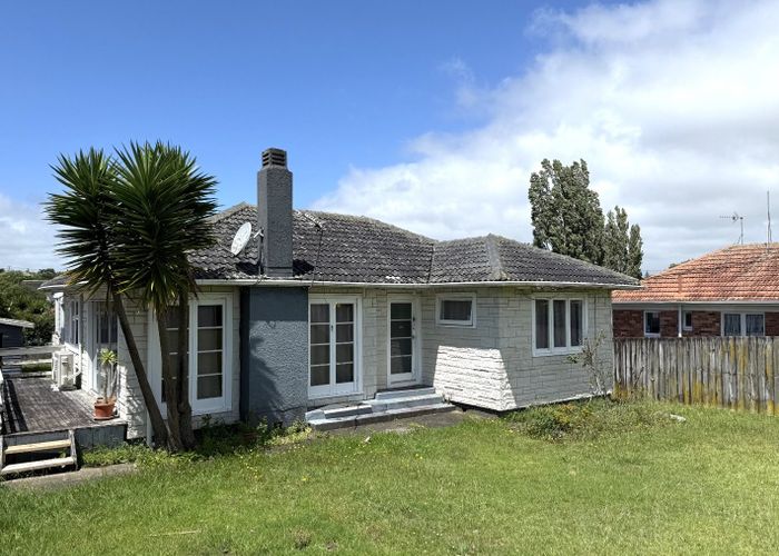  at 40  Coxhead Road, Manurewa, Manukau City, Auckland