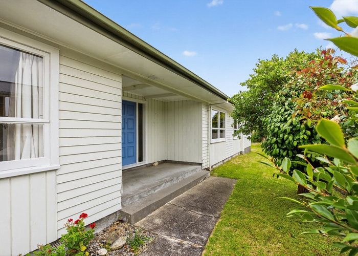  at 75 Gray Avenue, Paraparaumu Beach, Kapiti Coast, Wellington