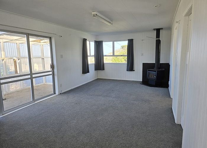  at 12 Whangaimoana Beach RD, Whāngaimoana, Pirinoa