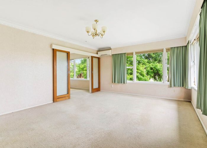  at 5 Gerwyn Place, Pakuranga Heights, Auckland