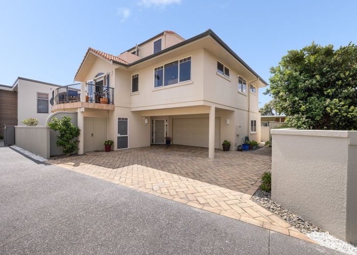  at 21B Oceanbeach Road, Mount Maunganui