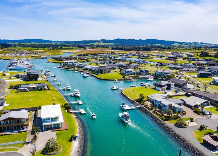 For sale 62 Waitemata Drive, One Tree Point, Whangarei, Northland homes.co.nz