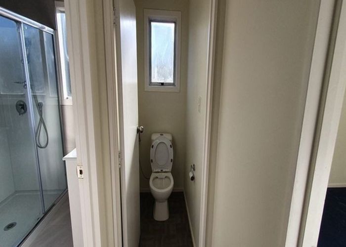  at 9 Miro Street, New Lynn, Waitakere City, Auckland