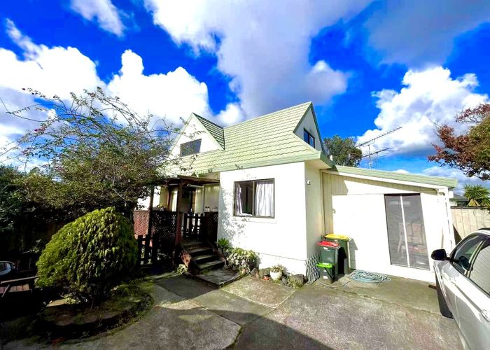  at 53B Frank Nobilo Dr, Golflands, Manukau City, Auckland
