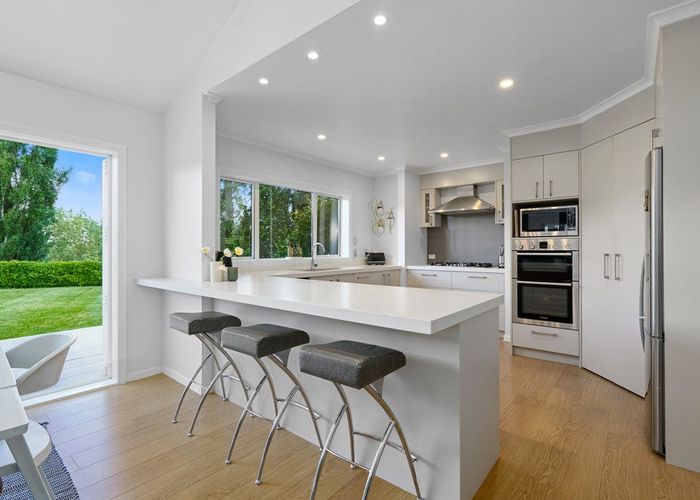  at 6 MacLean Street, Cambridge, Cambridge