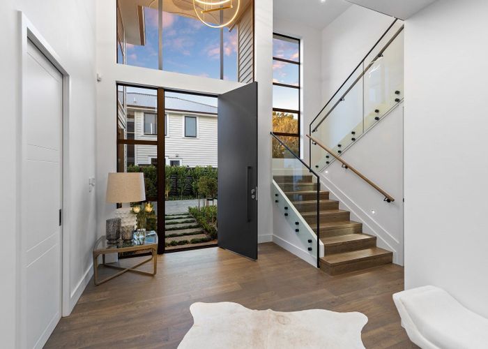  at 15B Golf Road, Epsom, Auckland