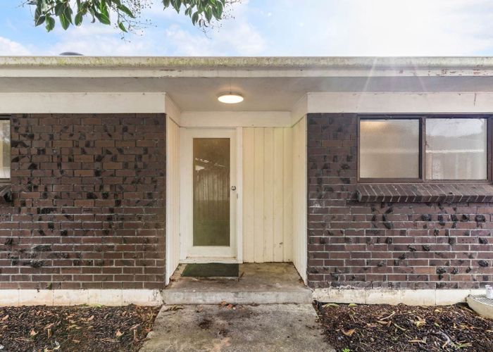  at 2/545 Weymouth Road, Weymouth, Manukau City, Auckland