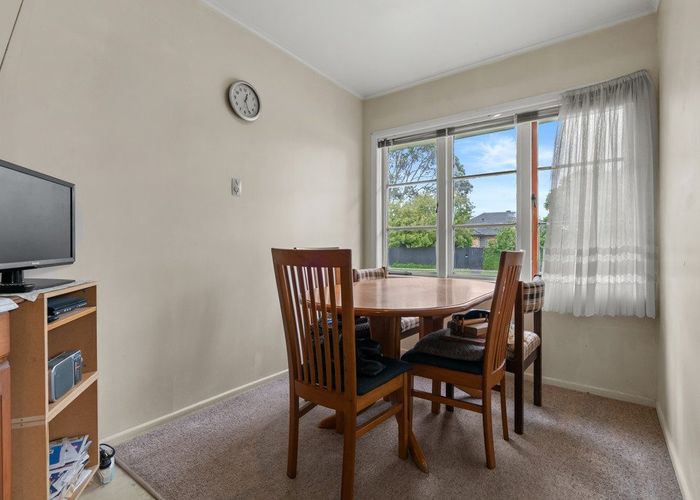  at 9 Durham Street, Te Atatu Peninsula, Waitakere City, Auckland