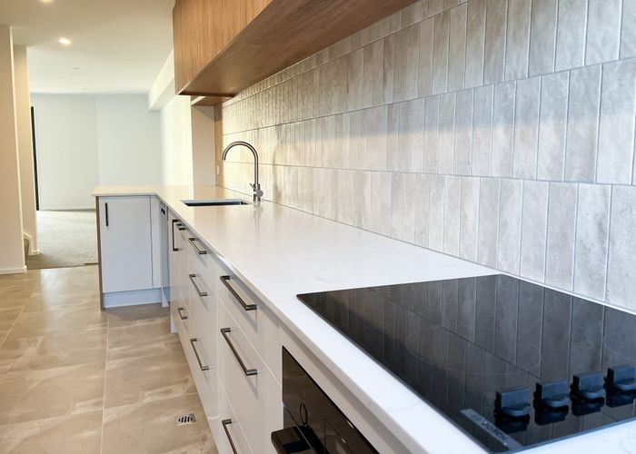  at 2/133 Blighs Road, Strowan, Christchurch City, Canterbury