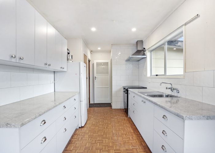  at 412 West Coast Road, Glen Eden, Auckland