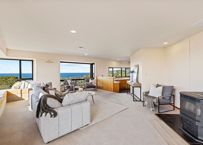  at 10 Luxton Place, Mount Pleasant, Christchurch City, Canterbury